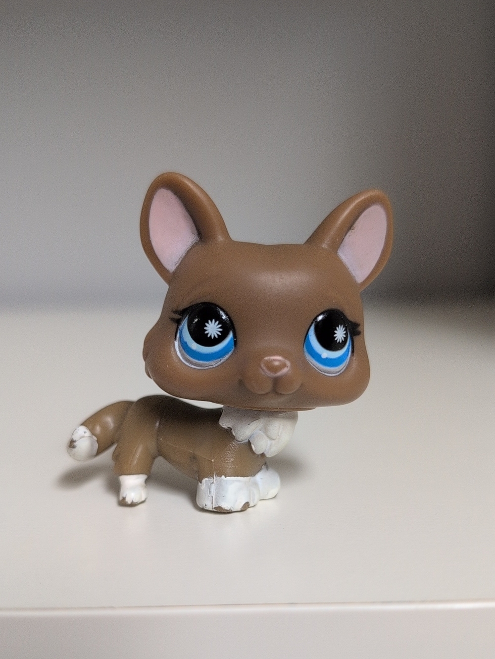 Littlest Pet Shop Brown Corgi #949 Y2K Hasbro Collectible Figure Toy LPS